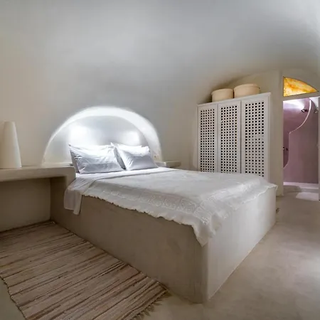 Christina's Cave House בית נופש סנטוריני
