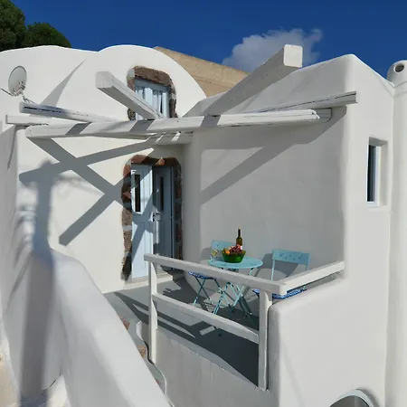 Christina's Cave House * סנטוריני