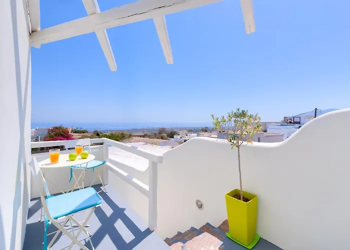 Christina's Cave House