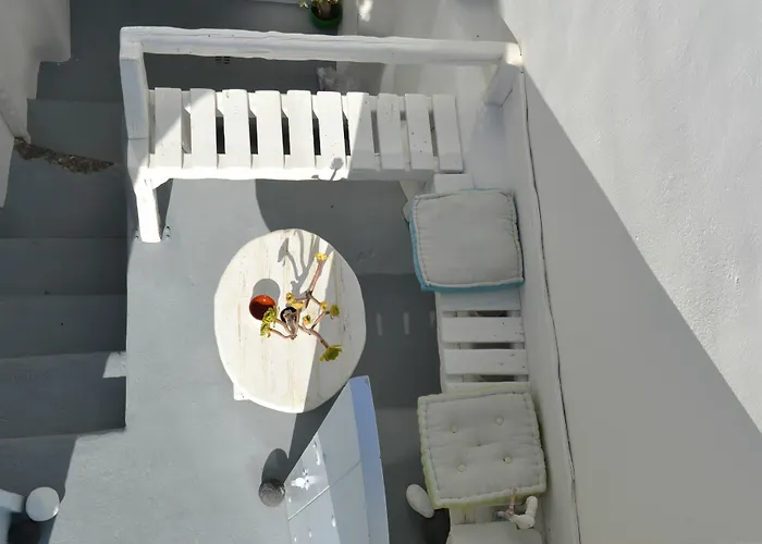 Christina's Cave House * Fira (Santorini)