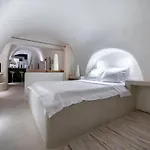 Christina's Cave House