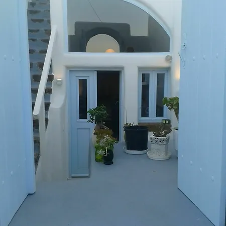 بيت للعطل Christina's Cave House
