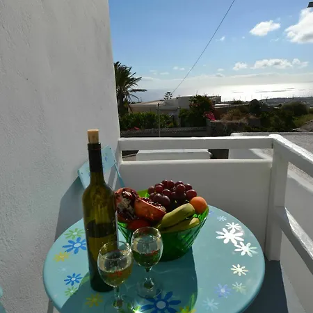 Semesterbostad Christina's Cave House Fira (Santorini)